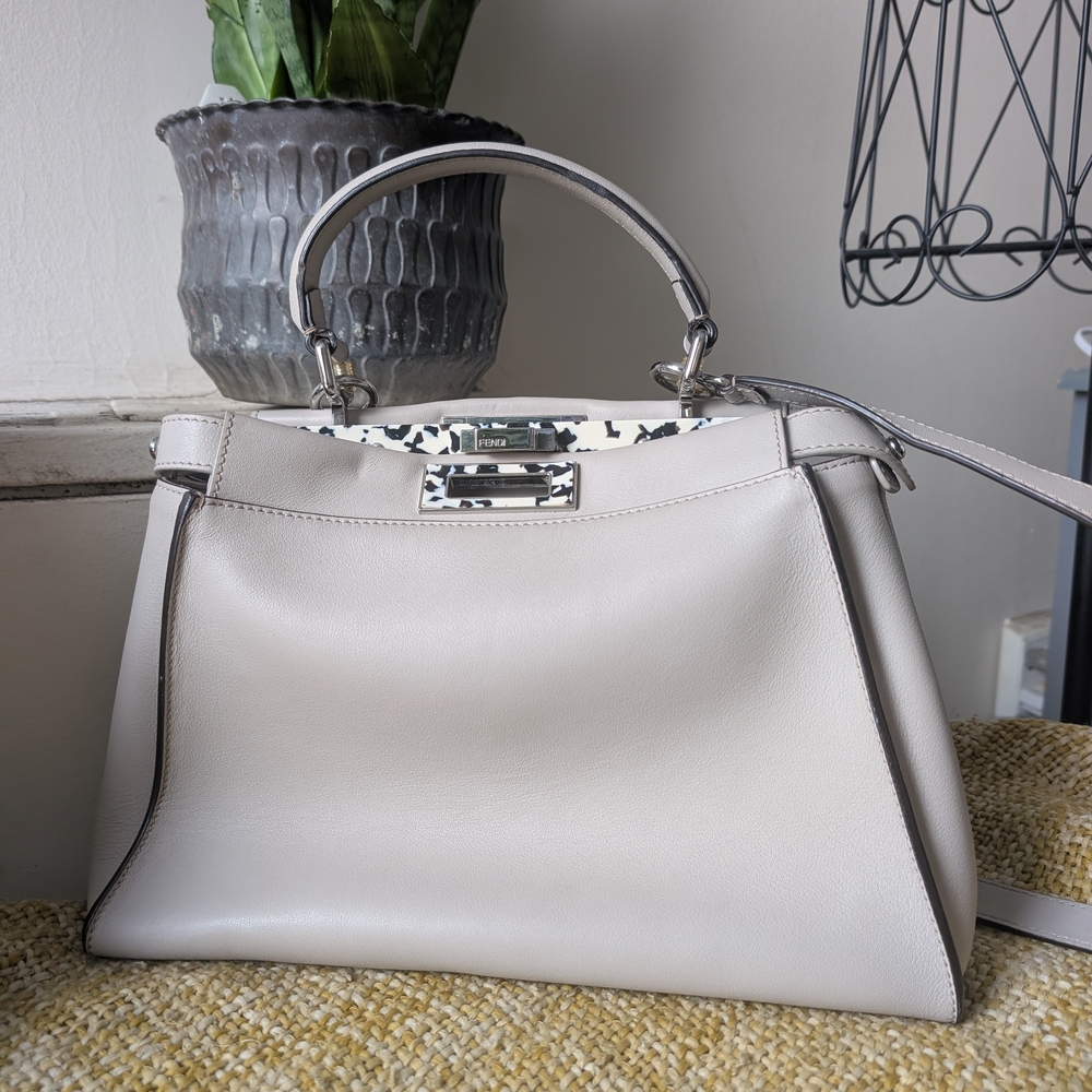 Elegant Beige Peekaboo Style Leather Handbag